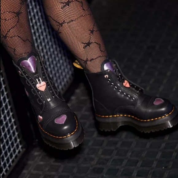 Dr. Martens Shoes - New Dr. Martens Sinclair Heart Platform Boot women size 7